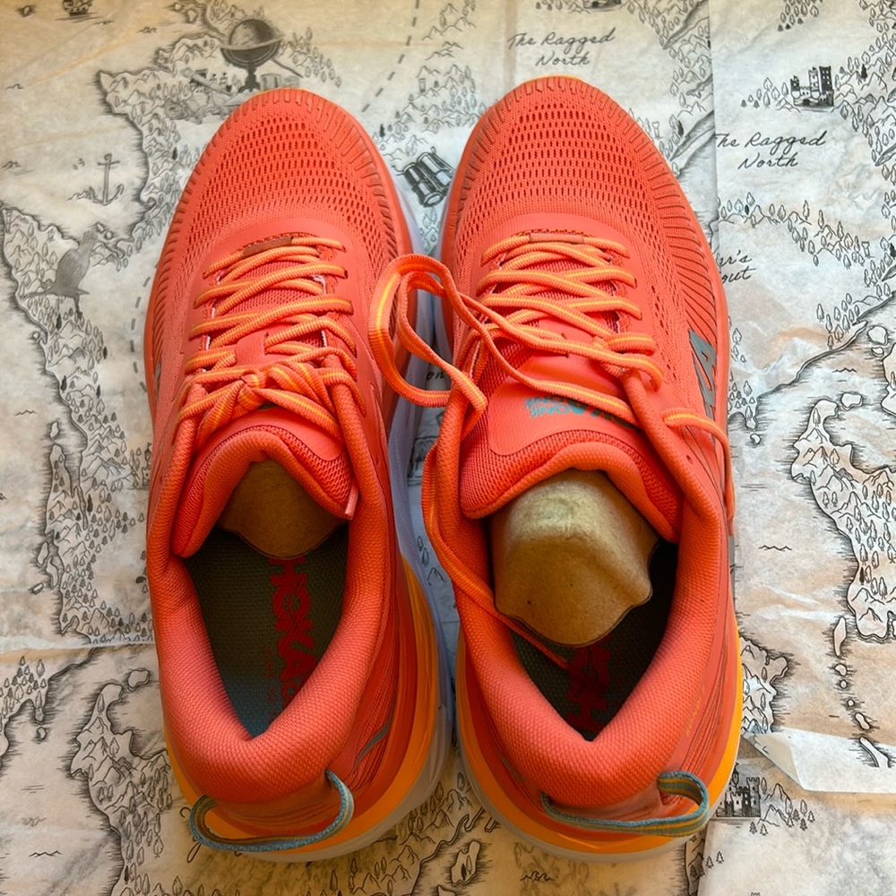 NIB Hoka Womens Bondi 7 Orange Size 10